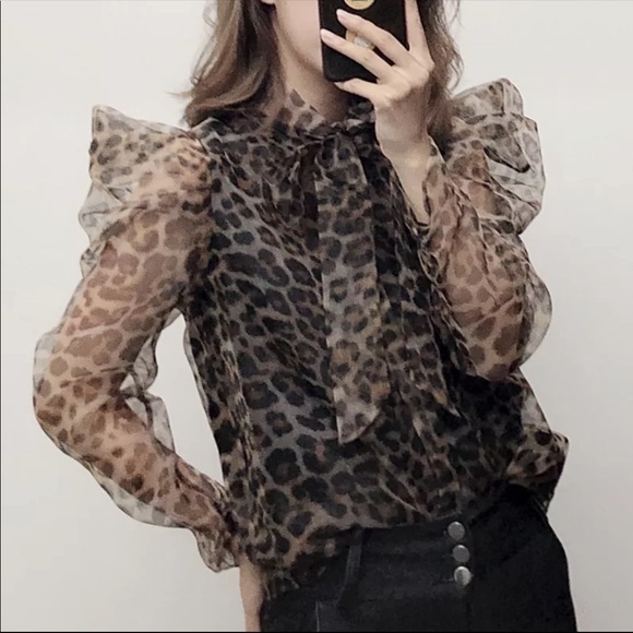 Trendy animal print organza top - Picture 4 of 8